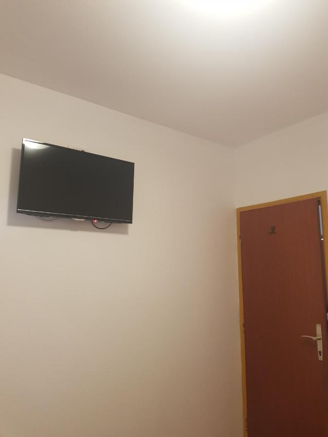 Sobe I Apartmani Marovic Petrovac Exteriör bild