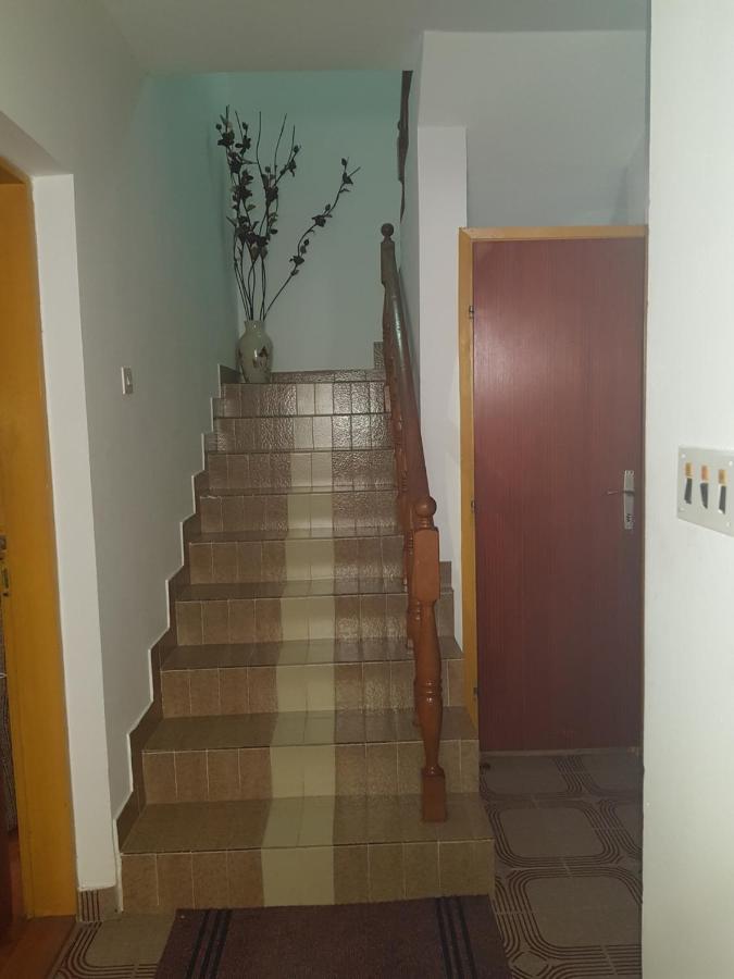 Sobe I Apartmani Marovic Petrovac Exteriör bild