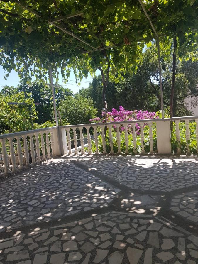Sobe I Apartmani Marovic Petrovac Exteriör bild