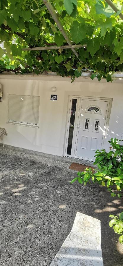 Sobe I Apartmani Marovic Petrovac Exteriör bild