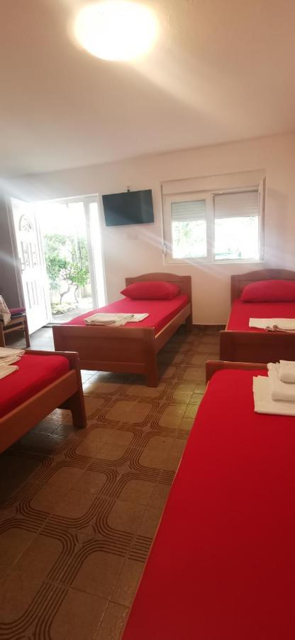 Sobe I Apartmani Marovic Petrovac Exteriör bild